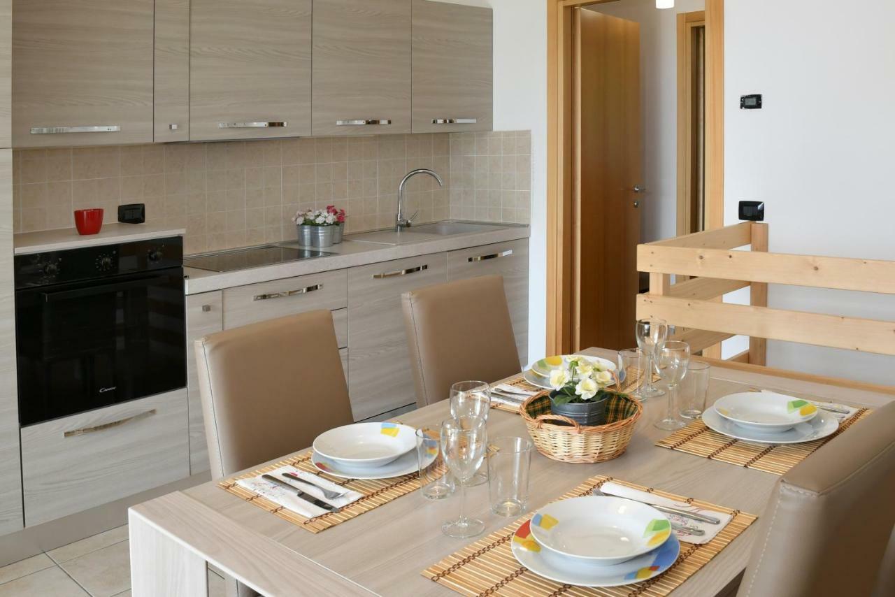 Apartment Gli Ulivi - Tremezzina เตรเมสโซ ภายนอก รูปภาพ